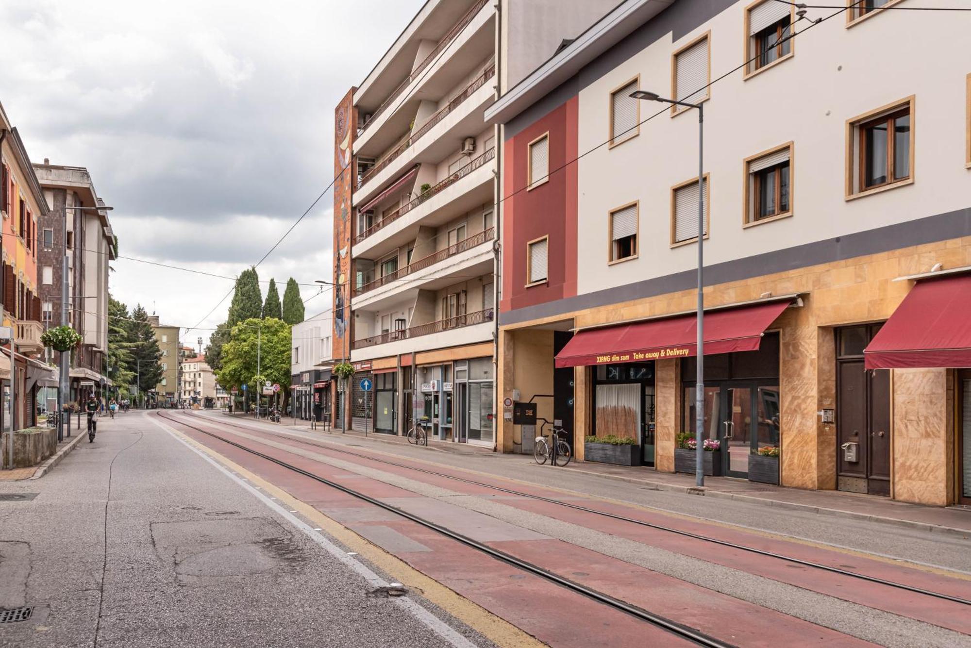 Italstay - Aspetti Shining 9 - 2 Min Tram Stop بادوفا المظهر الخارجي الصورة