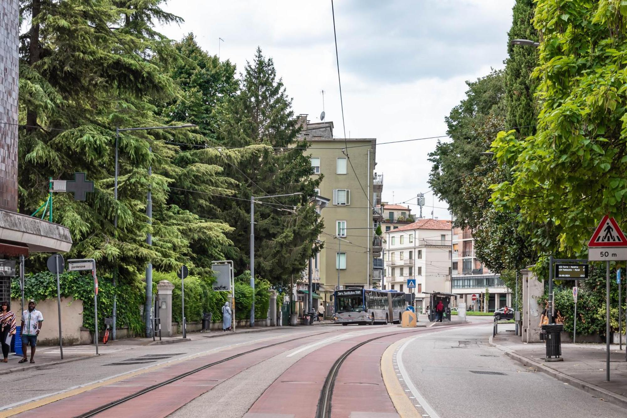 Italstay - Aspetti Shining 9 - 2 Min Tram Stop بادوفا المظهر الخارجي الصورة